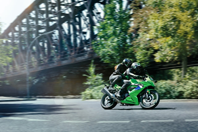 Kawasaki Ninja 125 2026.