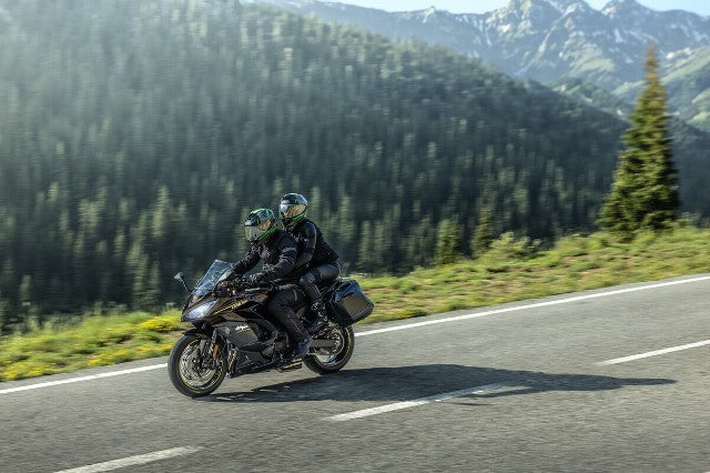 Kawasaki Ninja 1100SX 2026.