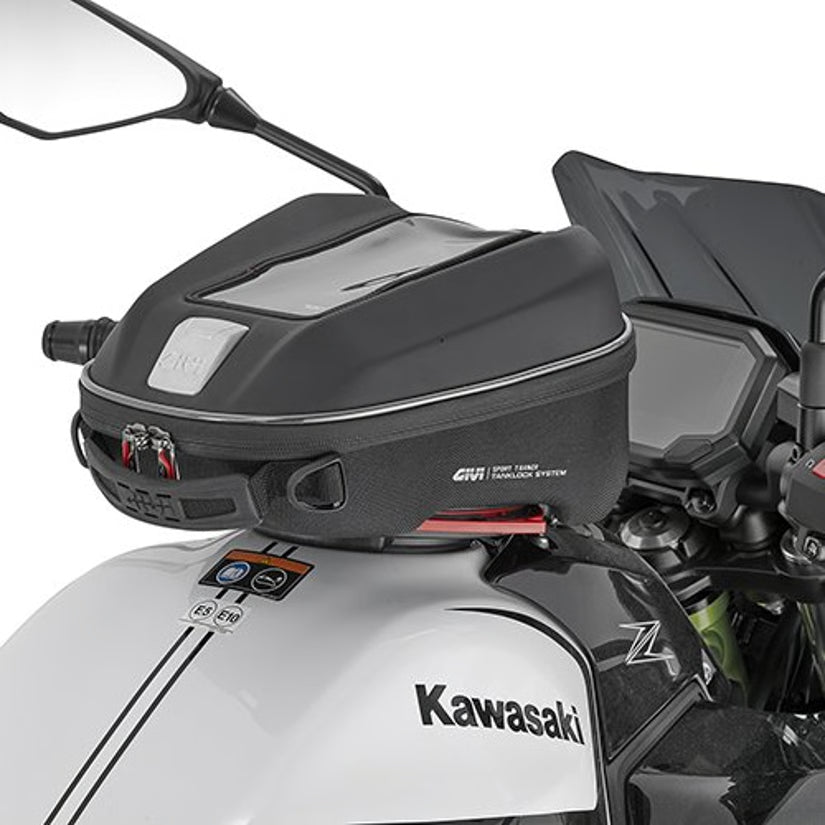 Givi ST611 Tanklock – kompaktna sport tank torba 6L