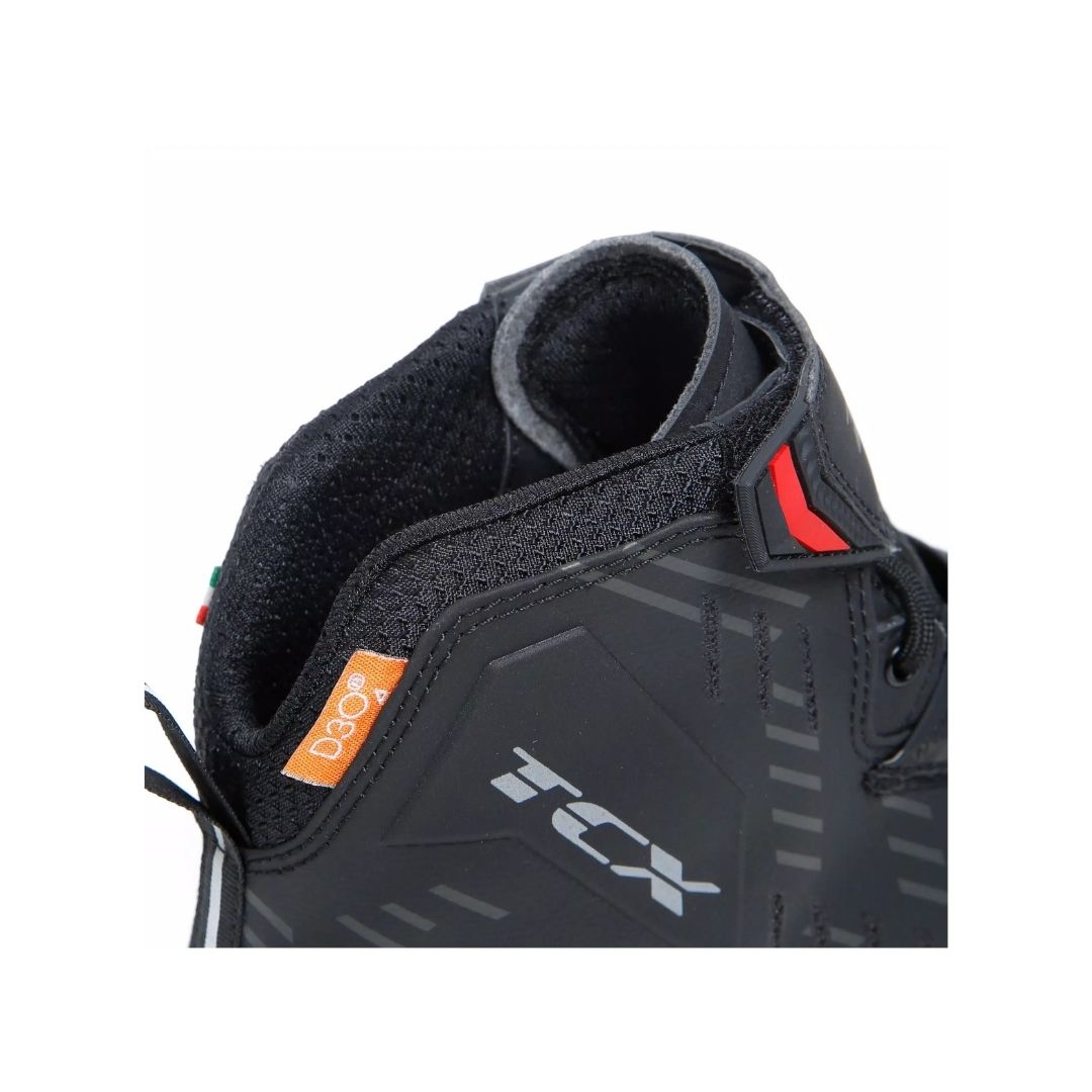 TCX R04D WP Moto Patike